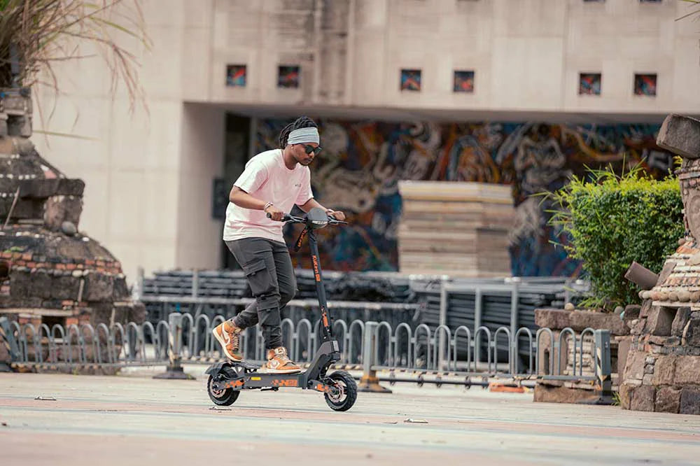 KuKirin Year-End Sale: Unbeatable Prices on Top Electric Scooters! 🛴