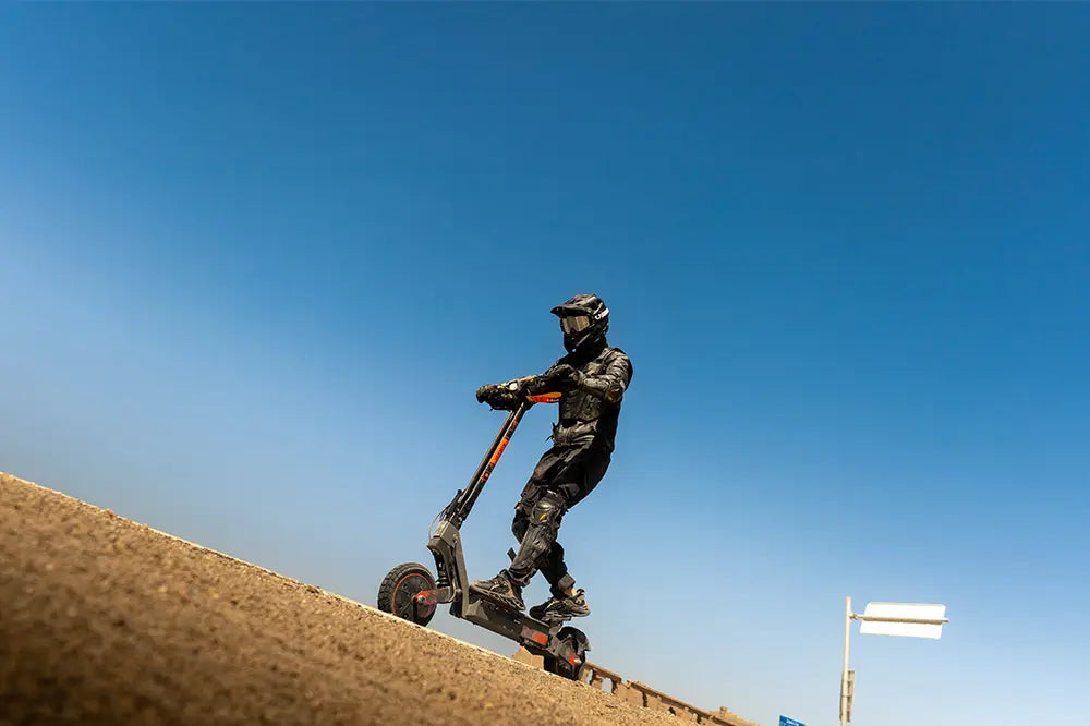 Does Warm Weather Boost Scooter Range? Testing KuKirin in Spring Conditions