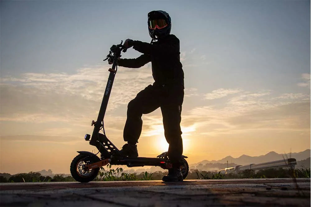 Cross-Border Scooter Shopping: Customs, Shipping & Warranty Explained